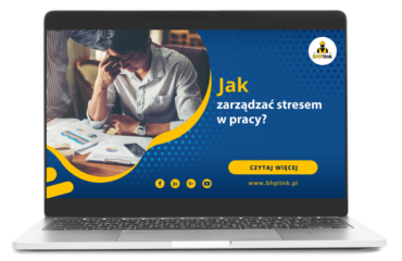 Zarządzanie stresem w pracy Skupiony mężczyzna analizuje wykresy i dokumenty