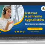 kobieta w słuchawkach na stanowisku pracy